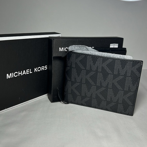 Choose one NWT Men`s Jet Set Slim Billfold Leather Wallet with Gift Box pick 1 - Picture 10 of 13